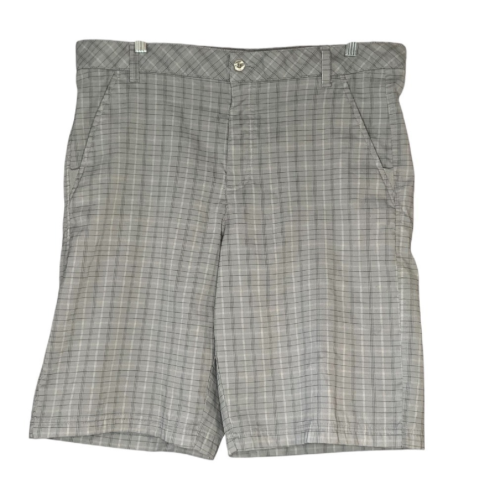 Fila‎ Sport Golf stretch flex flat front gray plaid shorts. Size 36